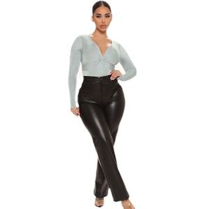 Fashion nova knot bodysuit